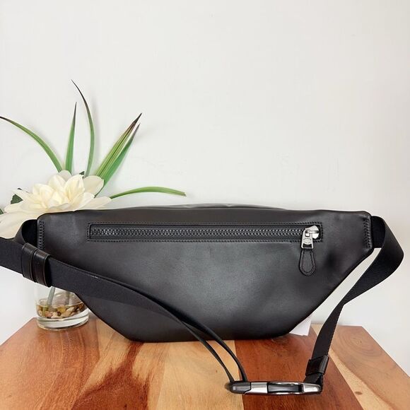 NWT Coach Track Belt Bag In Signature Canvas - Picture 4 of 6